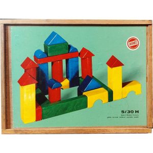 Boite de construction en bois – 31 pièces  –  Heros 5/30H